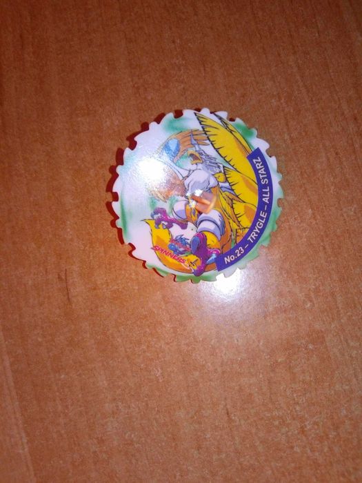 Beyblade Spinners No 23 Trygle All Starz spinner
