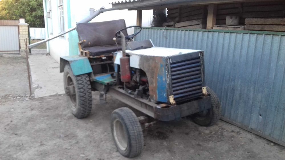 Саморобний трактор