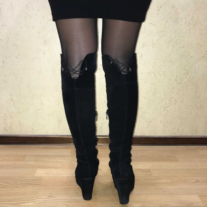 высокие Ботфорты на платформе