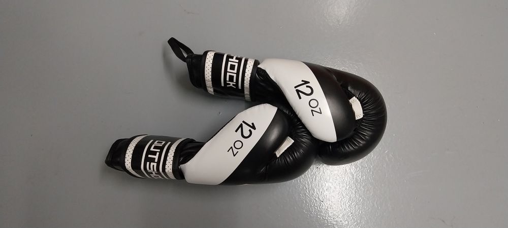 Saco de boxe Outshock