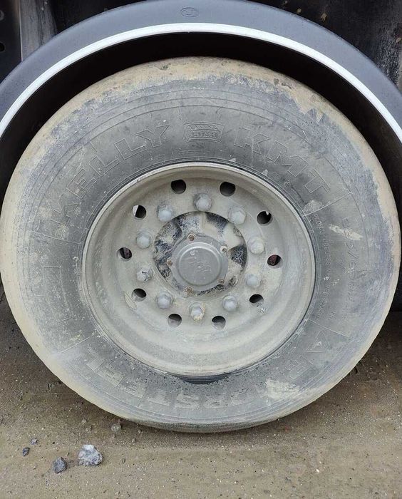 Самоскид напівпричіп Wielton 34м3 Свіжий