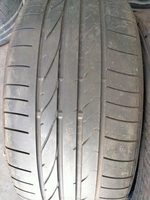 255 40 R20 Bridgestone