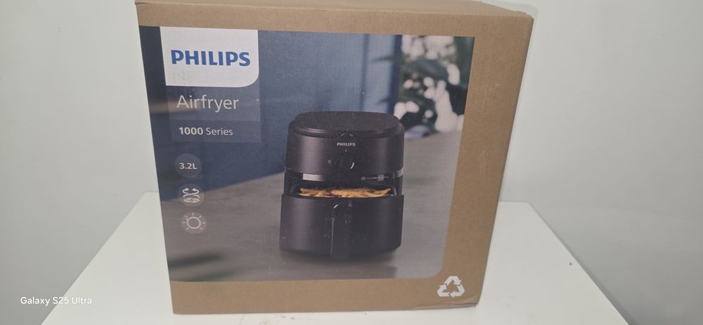 Frytkownica beztłuszczowa Philips Airfryer Seria 1000 3,2 l NA110/00