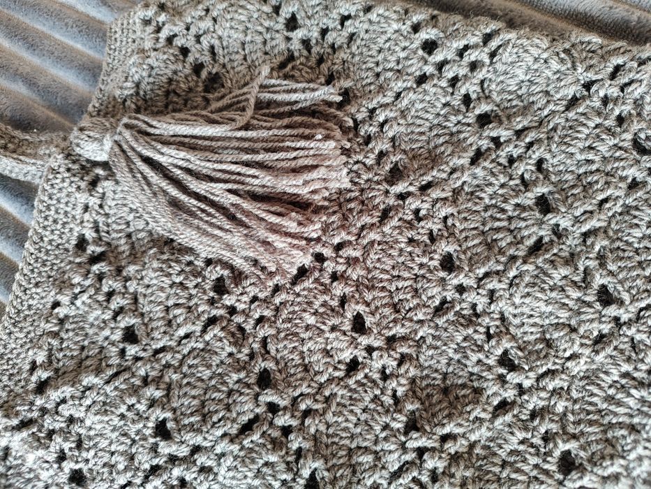 Szara ozdobna duża torba handmade ręcznie robiona na szydełku