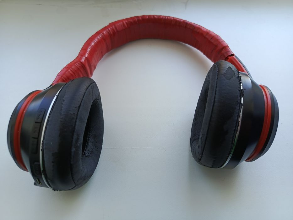 Беспроводные Bluetooth наушники Lenovo HD200