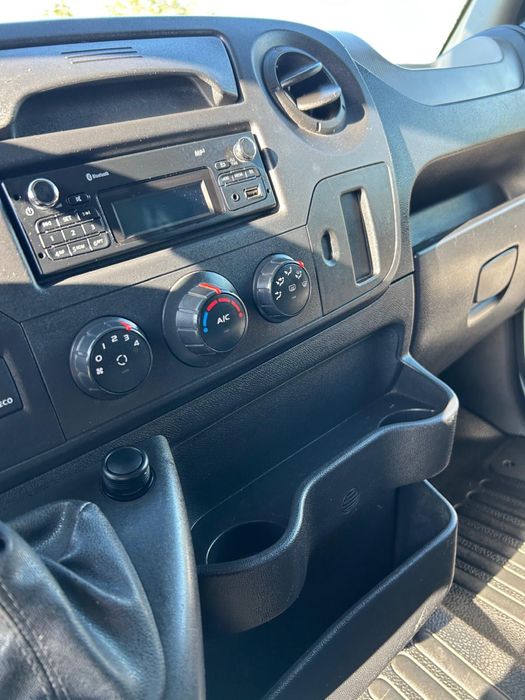 Renault Master kontener bliźniak