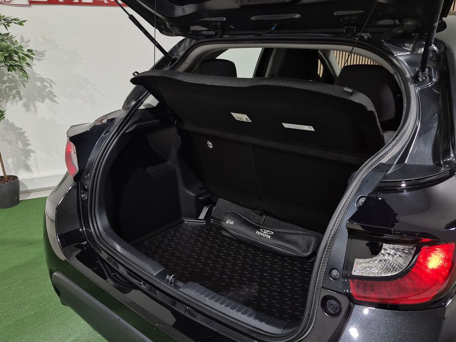 Toyota Yaris - 2021 | GARANTIA | NACIONAL