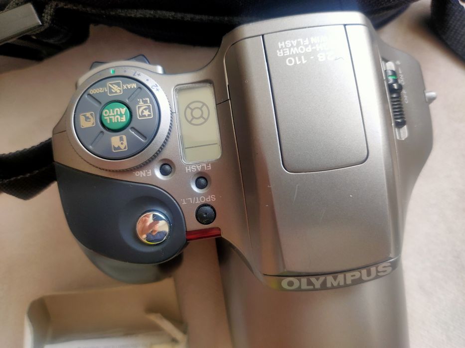 Aparat fotograficzny Olympus IS-300 made in Japan