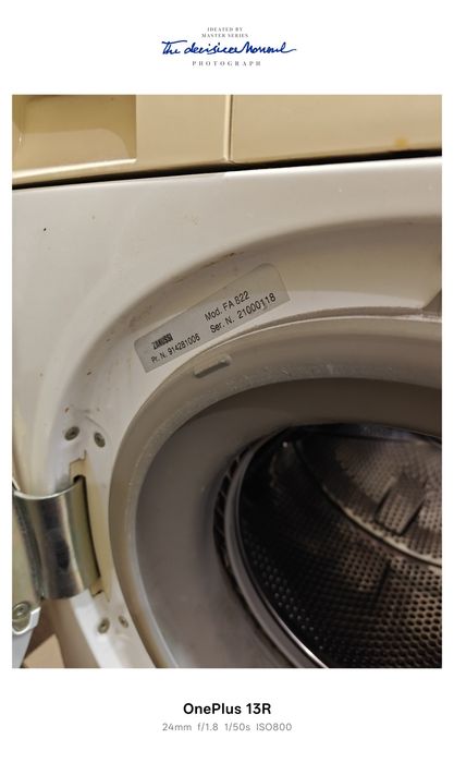 Стиральная машина Zanussi.