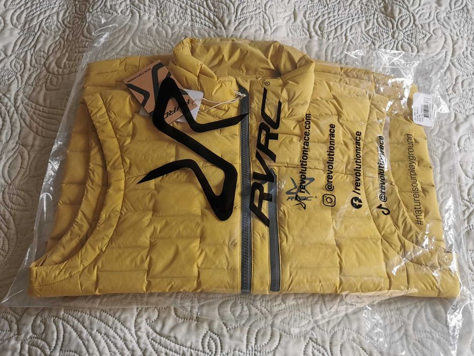 Nowa kamizelka RVRC RevolutionRace puch pierze