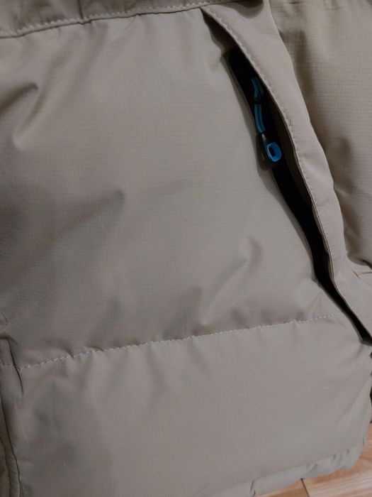 Зимняя куртка,  сост.новой