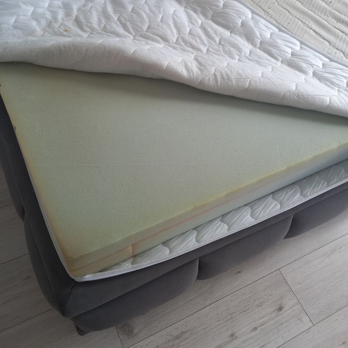 Materac piankowy 180x200 grubość 22 cm