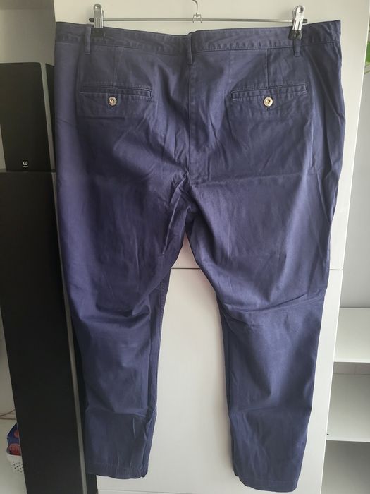 Granatowe spodnie damskie rozmiar.48/50