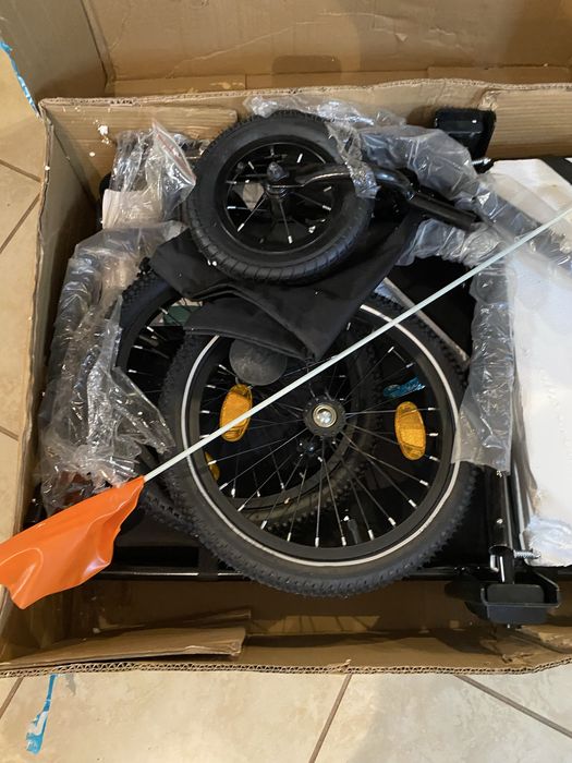 Przyczepa rowerowa dla psa do 40kg. Ze skretnym kołem przednim