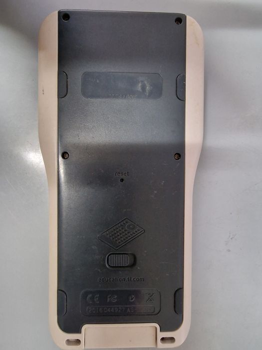Calculadora TI nspire / TI-84 PLUS