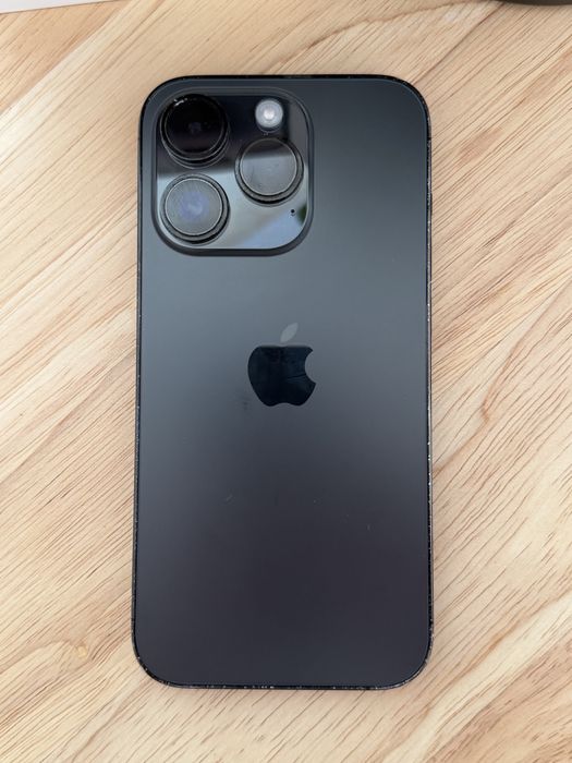 iPhone 14 Pro 128 GB – sprawny, komplet + etui MagSafe