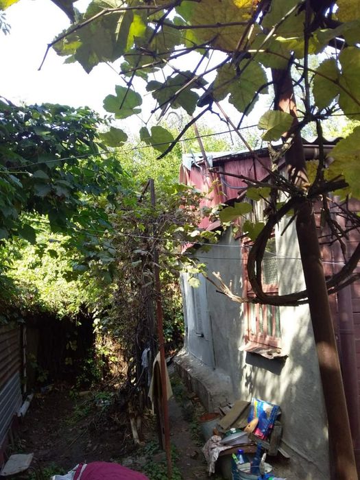Продам будинок в центрі