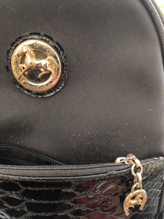 Mochila  cavalinho preta como nova64729967505409121
