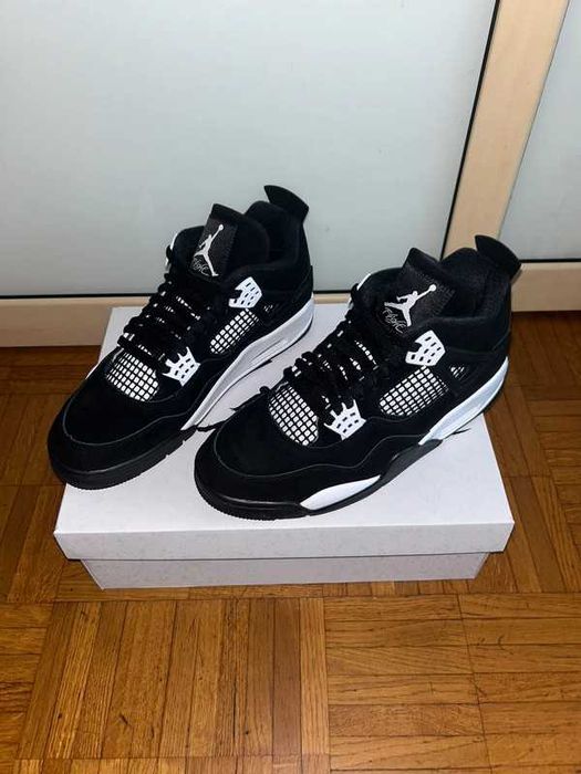 Jordan 4 Retro White Thunder Rozmiar 46