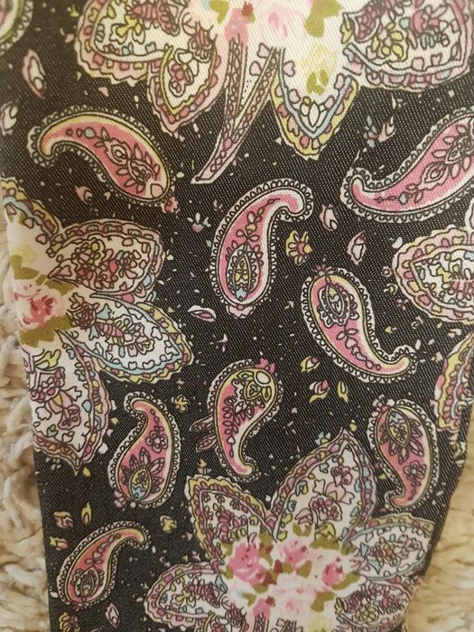 Новое джинсовое платье с орнаментом "огурчик"!