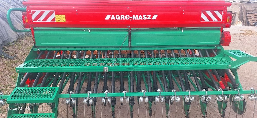 Zestaw uprawowo siewny agromasz amazone