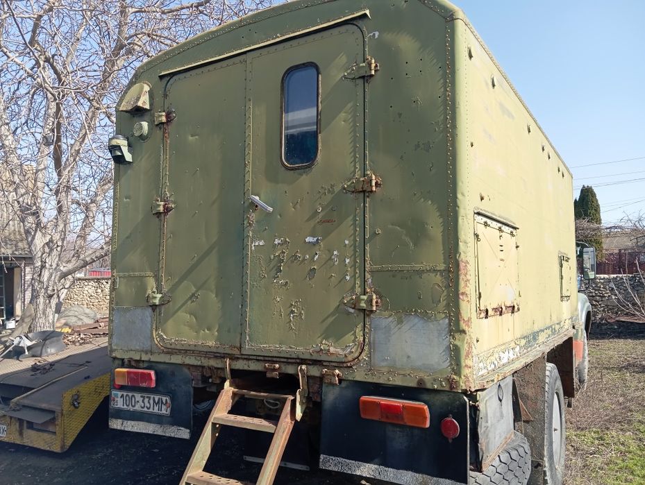 ЗІЛ  130 Кунг на ходу