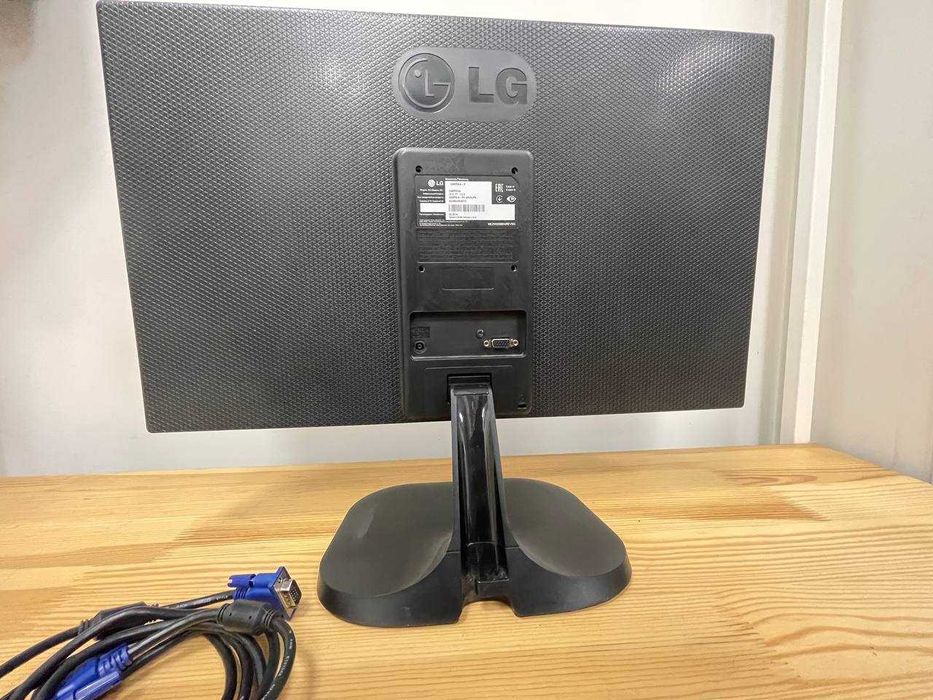 Монітор 23" LG 23MP55A-P