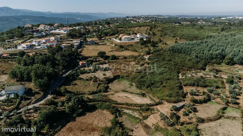 Terreno Rústico / Oliveira do Hospital, Lagos da Beira e Lajeosa