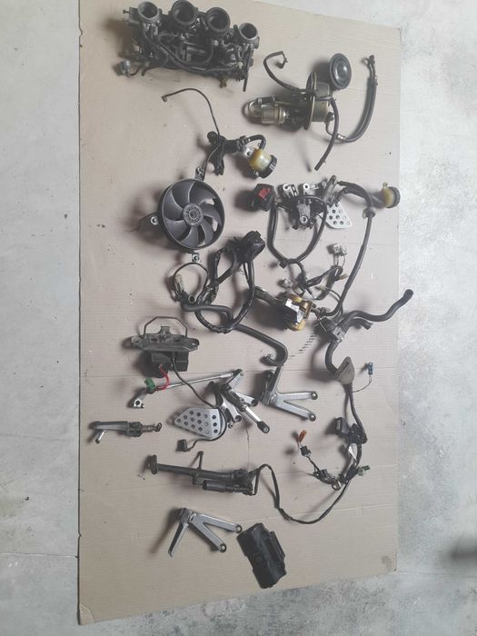 Material honda cbr 929