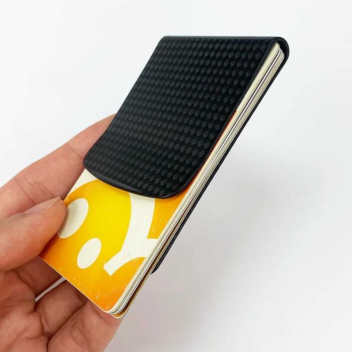 Ультратонкий карбоновий затискач для купюр та карток