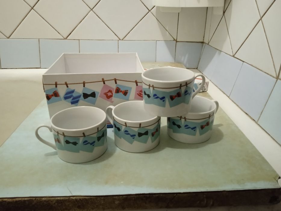 Набор  чашек новый в упаковке