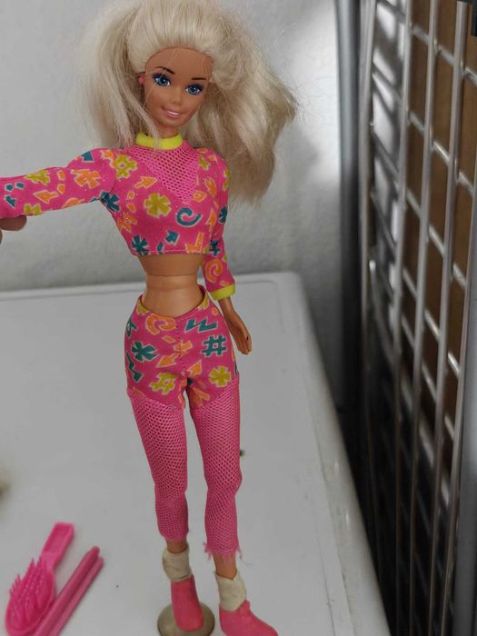 Barbie a ginástica