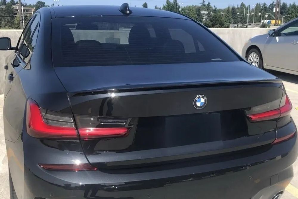 Aileron Mala BMW Novo Série 3 G20 Preto Brilho