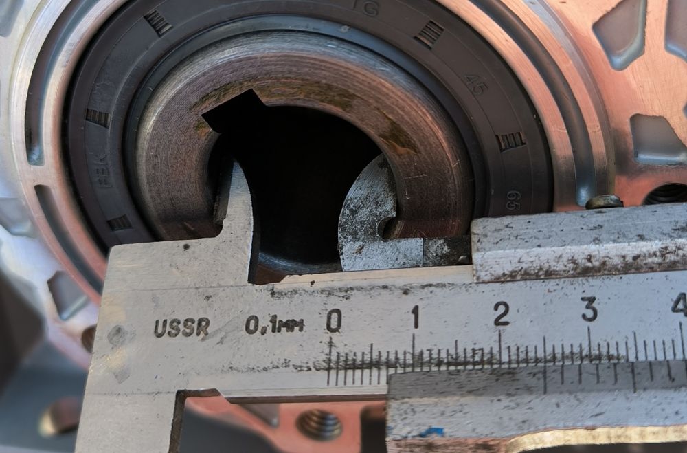 1,1 квт 75 об. Мотор редуктор nmrv-063. Электродвигатель с редуктором