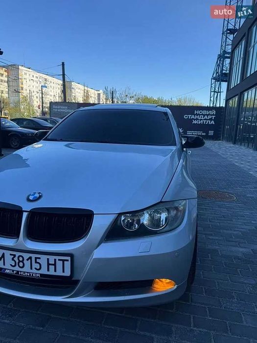 BMW E90 (бмв е90) 2.5 бензин