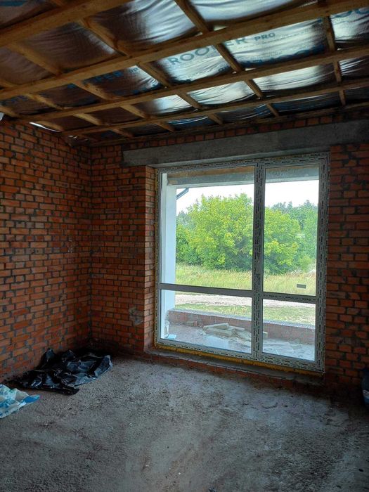 Таунхаус в тихому місці біля лісу