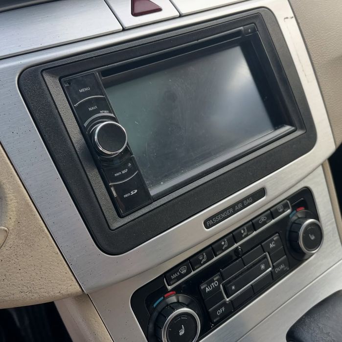 VW Passat CC Luxury - 2.0 Бензин АКПП