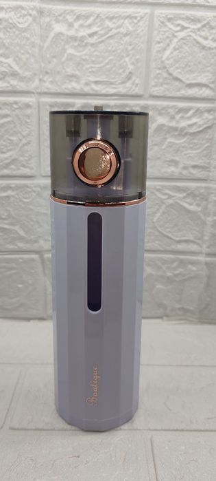 Диспенсер / дозатор для жидкого мыла механический подвесной в ванну