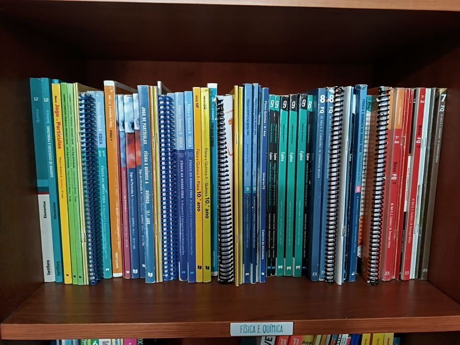 Manuais Escolares