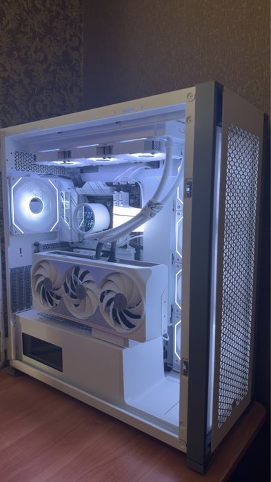 Ультра білий ігровий ПК преміум-класу | RTX 4080 | Ryzen 7 | DDR5