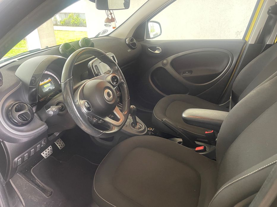 Smart EQ Forfour Passion (elétrico, 5 portas)