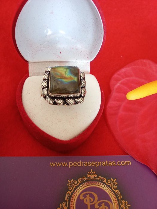 Anel em Prata com Labradorite   Feito à Mão