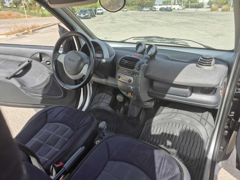 Vendo SMART FORTWO COUPÉ em Excelente estado de Conservação