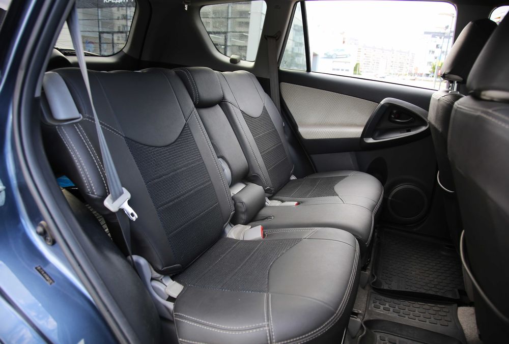 Продам Toyota RAV 4 EV
