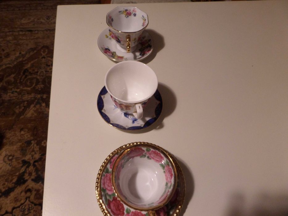 Filiżanki +śłuchawki dla Kaji