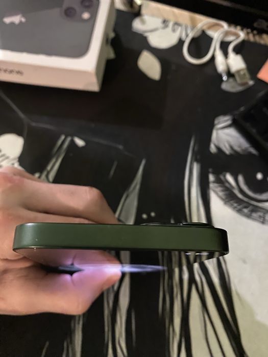 IPhone 13(bypass) в идеальном состоянии