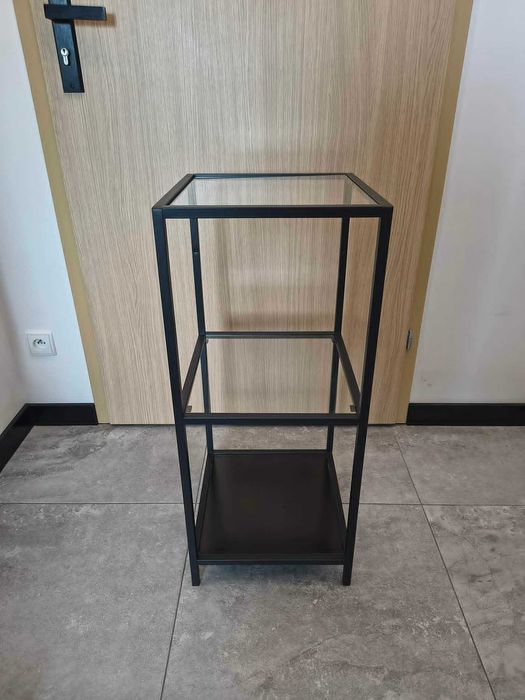 Regał loftowy ze szklanymi półkami Seaford