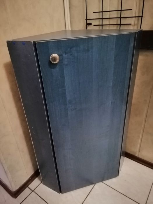 Кутова  шафа  ціна 600грв