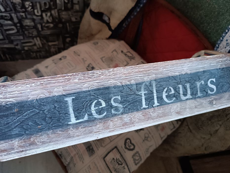 Продам дерев'яну тацю