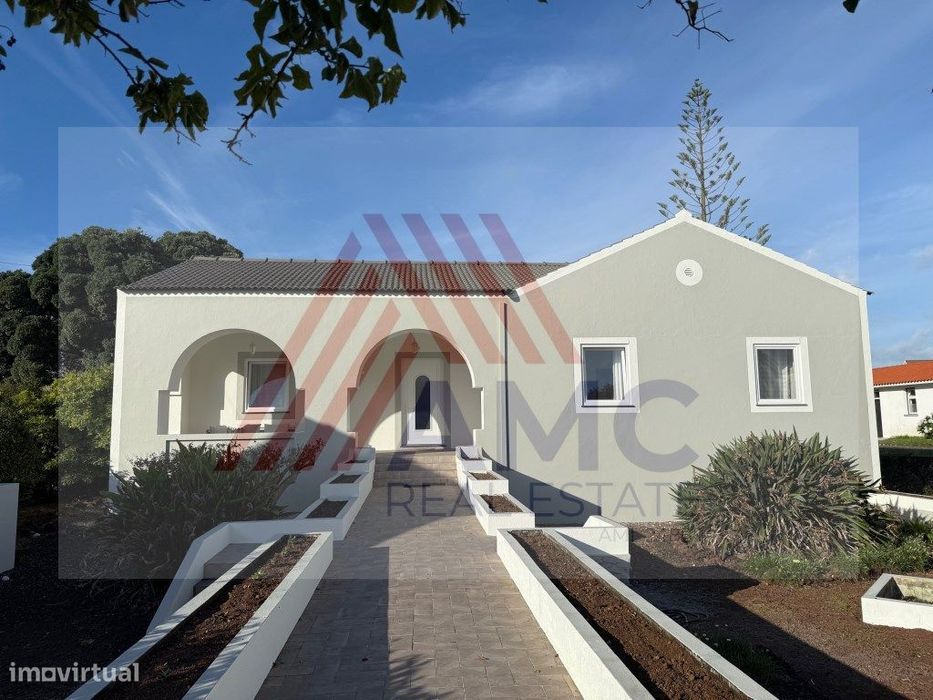 Moradia T6 No Centro Da Vila Da Madalena